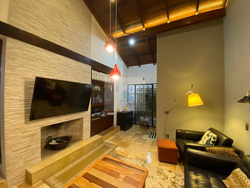 Casa à venda na Agronômica, Florianópolis - SC: 3ª foto da galeria de imagens do imóvel