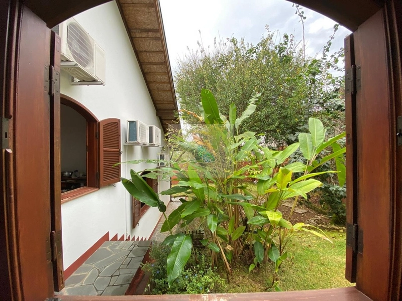 Casa à venda na Agronômica, Florianópolis - SC: 16ª foto da galeria de imagens do imóvel
