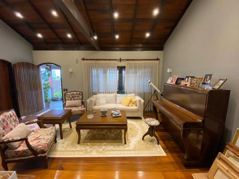 Casa à venda na Agronômica, Florianópolis - SC: 2ª foto da galeria de imagens do imóvel