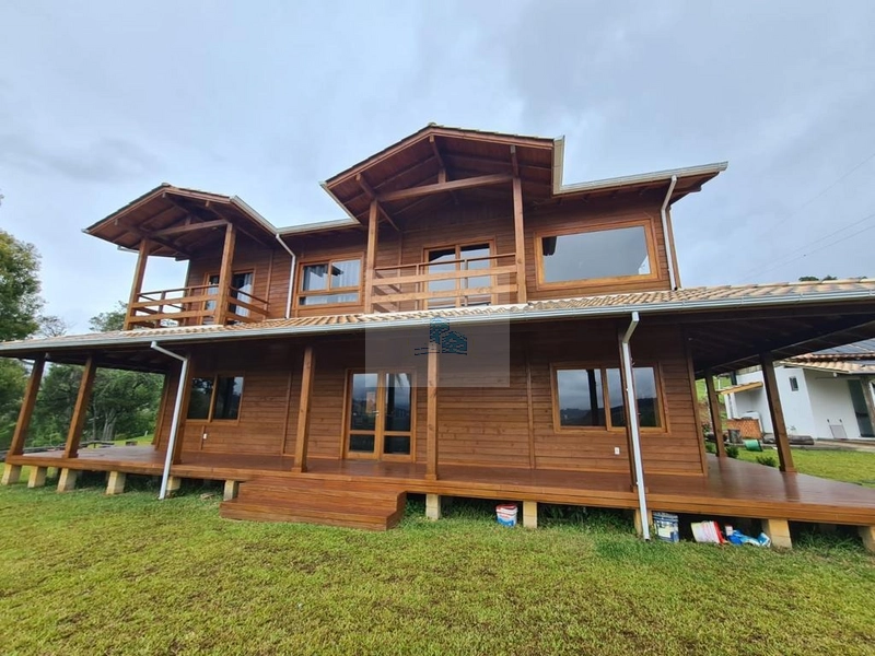 Sítio com linda casa com piscina privativa - Alfredo Wagner: 1ª foto da galeria de imagens do imóvel