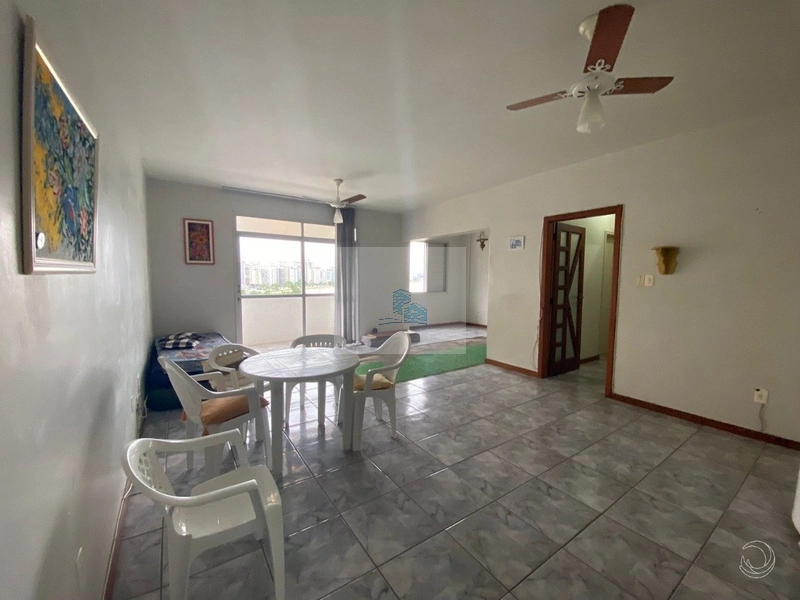 Apartamento 4 dorms na Beira Mar: 2ª foto da galeria de imagens do imóvel