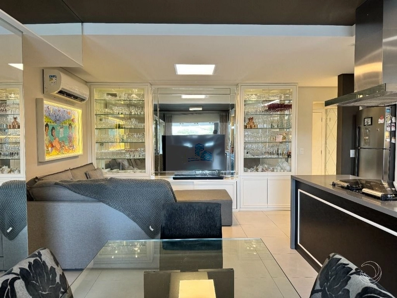 Apartamento 3 dorms sendo 1 suíte no Saco Grande: 2ª foto da galeria de imagens do imóvel