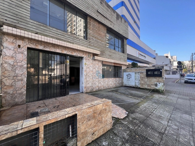 Casa comercial ampla no Centro: 22ª foto da galeria de imagens do imóvel