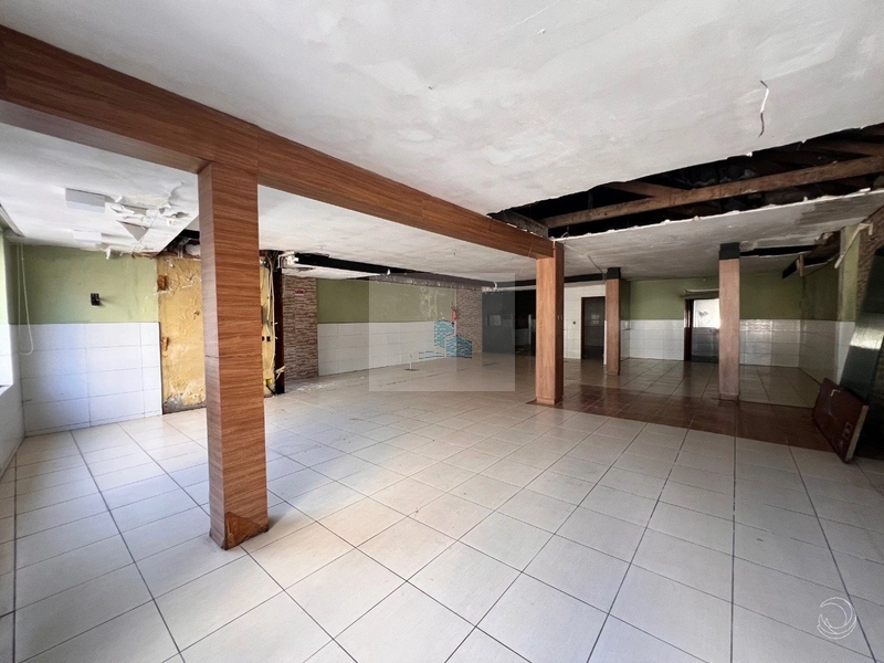 Casa comercial ampla no Centro: 4ª foto da galeria de imagens do imóvel