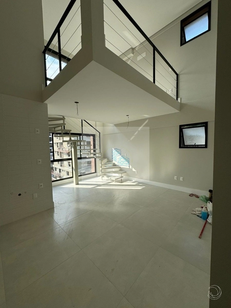 Duplex com 1 dorm com suíte no Centro: 23ª foto da galeria de imagens do imóvel