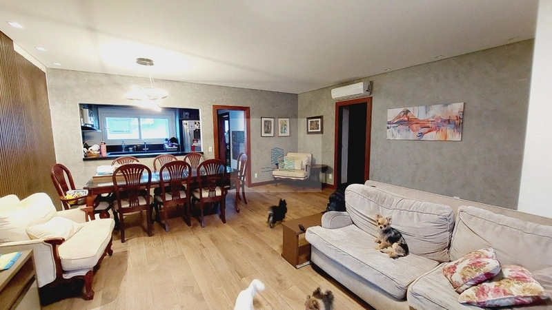 Casa Residencial de 344m², 5 dorm. na Trindade: 3ª foto da galeria de imagens do imóvel