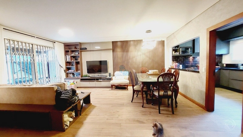 Casa Residencial de 344m², 5 dorm. na Trindade: 4ª foto da galeria de imagens do imóvel