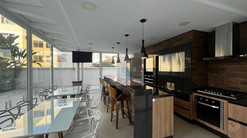 Apartamento com 3 dorms e 2 suítes no bairro Itacorubi: 40ª foto da galeria de imagens do imóvel