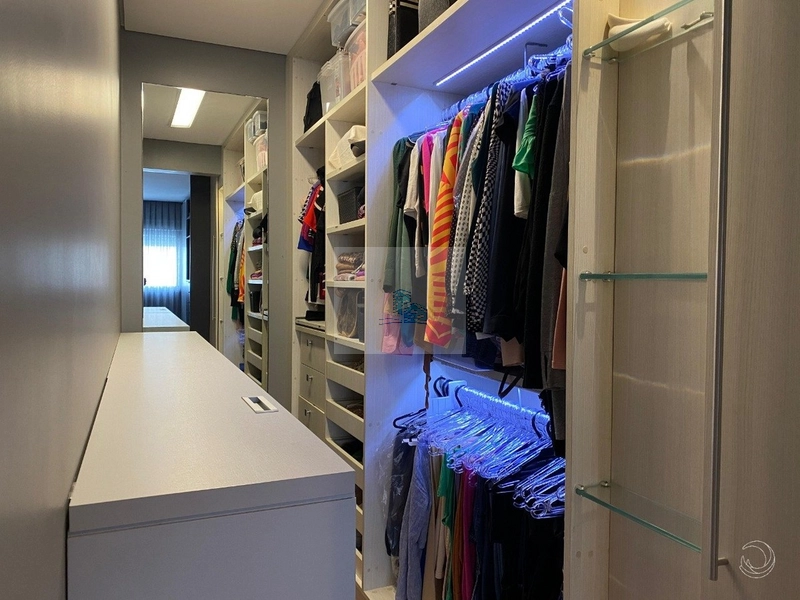 Apartamento com 3 dorms e 2 suítes no bairro Itacorubi: 21ª foto da galeria de imagens do imóvel