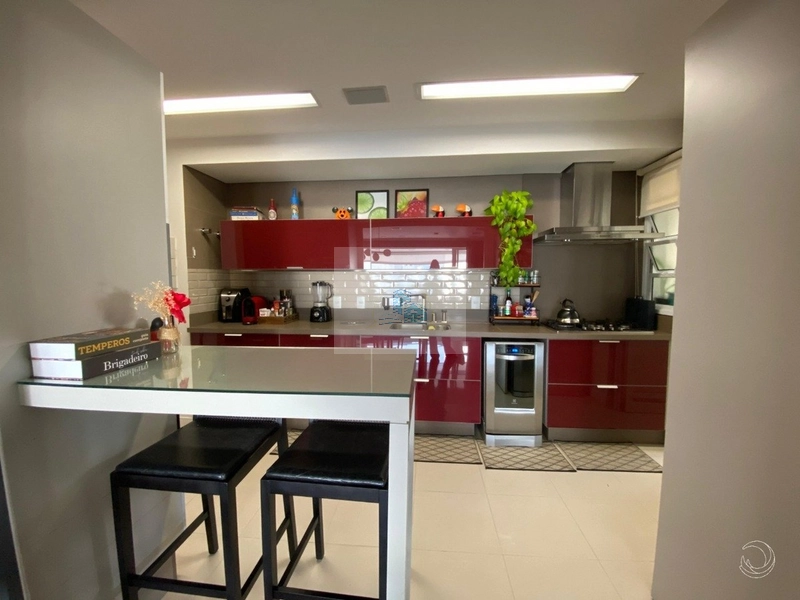Apartamento com 3 dorms e 2 suítes no bairro Itacorubi: 10ª foto da galeria de imagens do imóvel