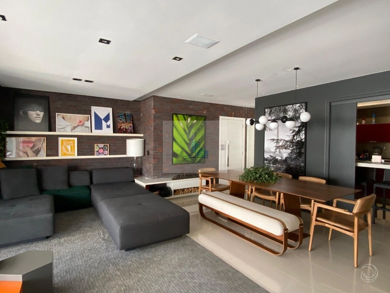 Apartamento com 3 dorms e 2 suítes no bairro Itacorubi: 3ª foto da galeria de imagens do imóvel