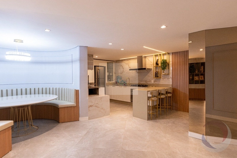 Casa Residencial a venda  de 5 dormitórios no bairro Itaguaçu: 20ª foto da galeria de imagens do imóvel