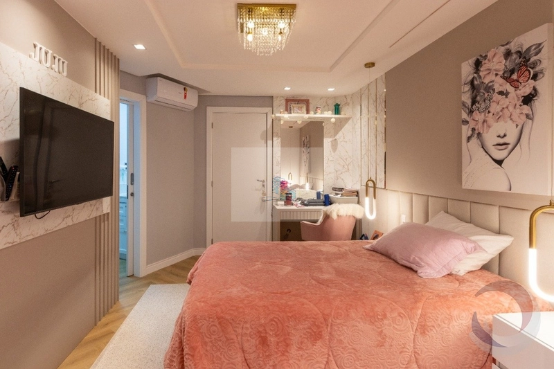 Casa Residencial a venda  de 5 dormitórios no bairro Itaguaçu: 34ª foto da galeria de imagens do imóvel