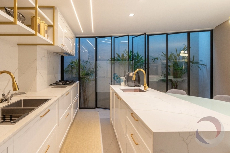 Casa Residencial a venda  de 5 dormitórios no bairro Itaguaçu: 12ª foto da galeria de imagens do imóvel