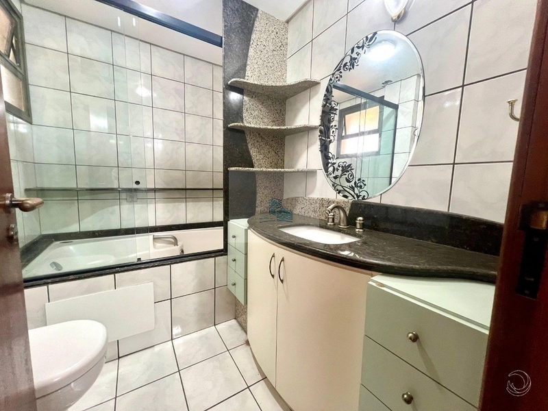 Apartamento de 145m² com 3 quartos na Agronômica: 25ª foto da galeria de imagens do imóvel