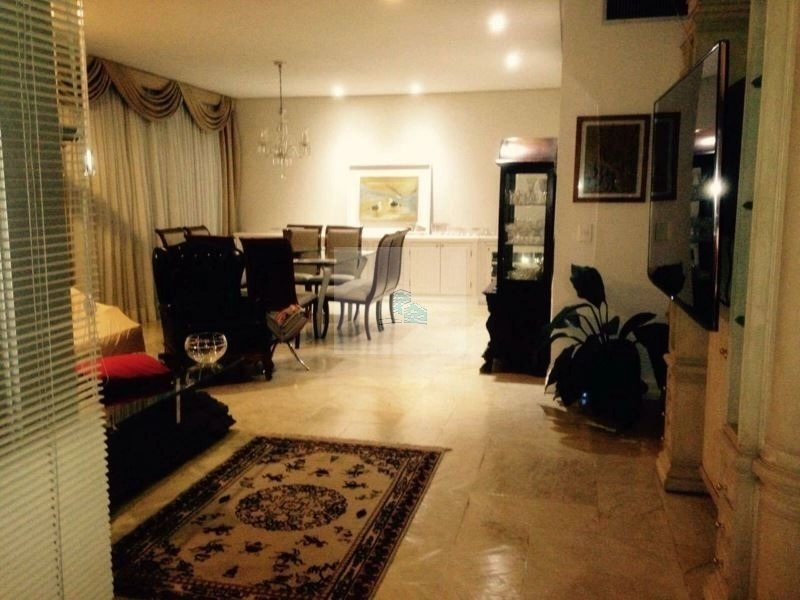 Apartamento de 6 dorms no bairro Agronômica vista mar: 10ª foto da galeria de imagens do imóvel