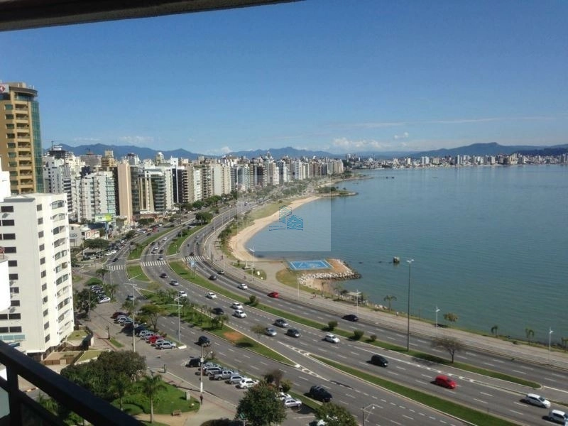 Apartamento de 6 dorms no bairro Agronômica vista mar: 2ª foto da galeria de imagens do imóvel