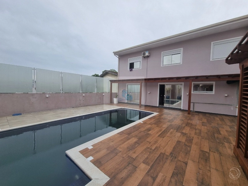 Casa residencial com 4 quartos no Estreito: 1ª foto da galeria de imagens do imóvel