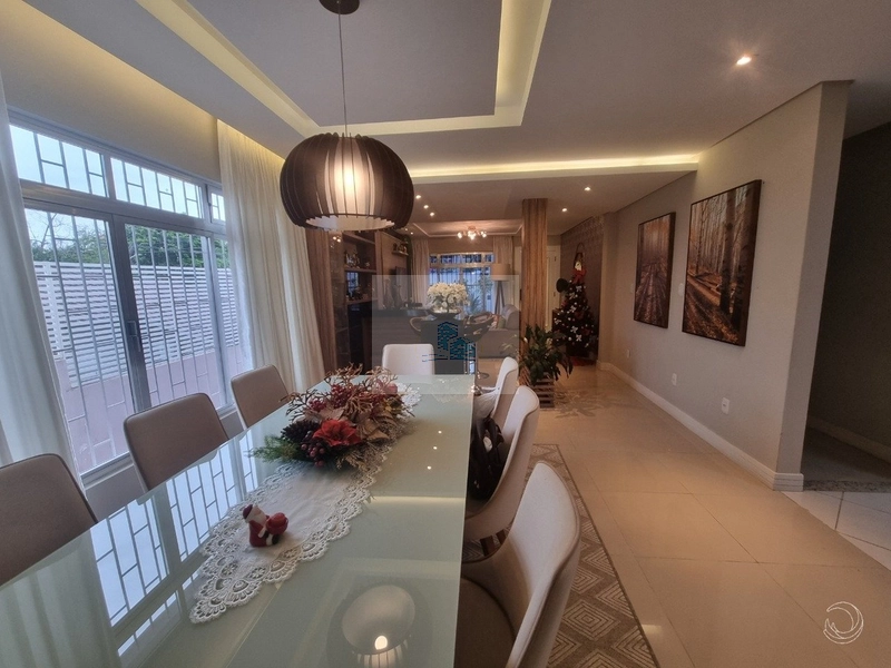 Casa residencial com 4 quartos no Estreito: 3ª foto da galeria de imagens do imóvel