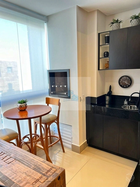 Apartamento com 2 quartos na Agronômica: 11ª foto da galeria de imagens do imóvel