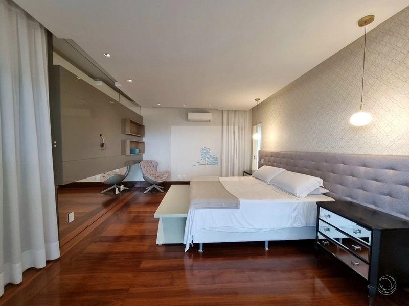 Casa Alto Padrão com 4 suítes em Cacupé: 15ª foto da galeria de imagens do imóvel