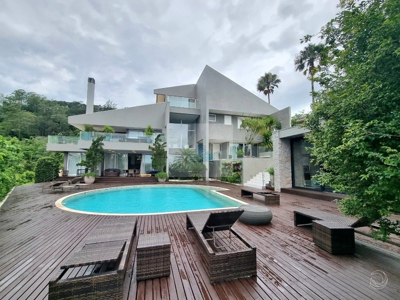 Casa Alto Padrão com 4 suítes em Cacupé: 1ª foto da galeria de imagens do imóvel