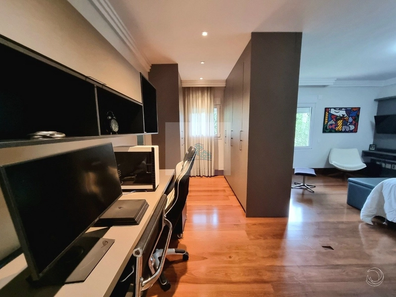 Casa Alto Padrão com 4 suítes em Cacupé: 27ª foto da galeria de imagens do imóvel