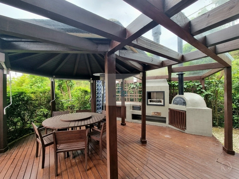 Casa Alto Padrão com 4 suítes em Cacupé: 37ª foto da galeria de imagens do imóvel
