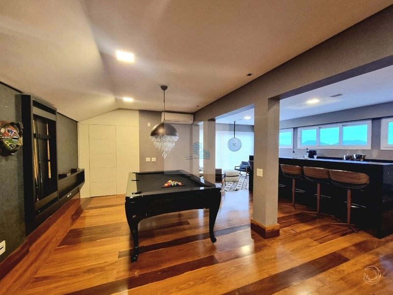 Casa Alto Padrão com 4 suítes em Cacupé: 35ª foto da galeria de imagens do imóvel