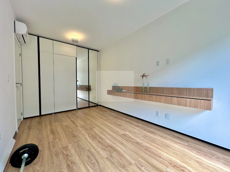 Casa com 3 quartos no Córrego Grande: 35ª foto da galeria de imagens do imóvel