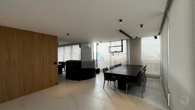 Cobertura duplex com 2 suítes no Centro de Florianópolis: 25ª foto da galeria de imagens do imóvel
