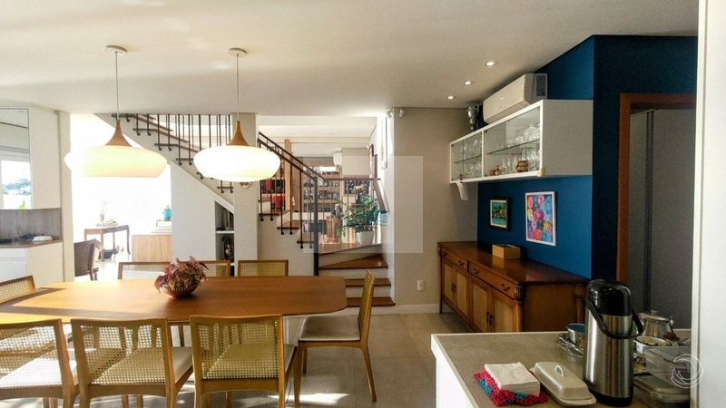 Casa com vista mar e 3 suítes em Cacupé: 11ª foto da galeria de imagens do imóvel