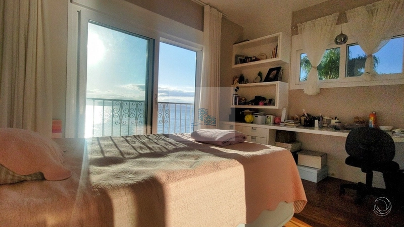 Casa com vista mar e 3 suítes em Cacupé: 23ª foto da galeria de imagens do imóvel