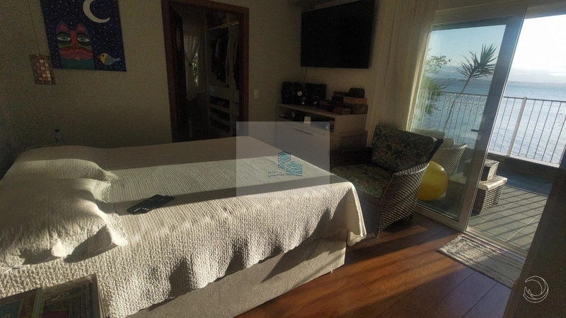 Casa com vista mar e 3 suítes em Cacupé: 28ª foto da galeria de imagens do imóvel