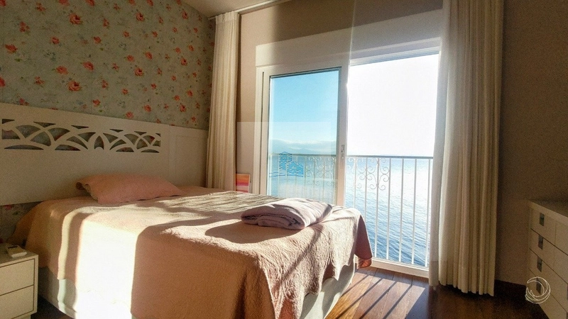 Casa com vista mar e 3 suítes em Cacupé: 24ª foto da galeria de imagens do imóvel