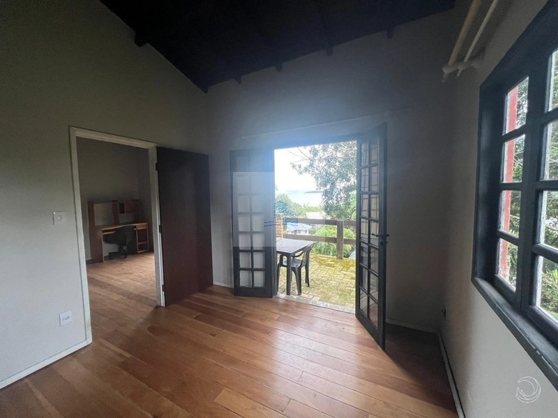 Casa residencial no bairro Sambaqui, Florianópolis.: 10ª foto da galeria de imagens do imóvel