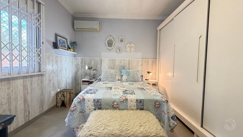 Casa residencial com 3 quartos em Sambaqui: 21ª foto da galeria de imagens do imóvel