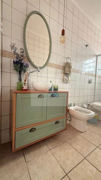 Casa residencial com 3 quartos em Sambaqui: 23ª foto da galeria de imagens do imóvel