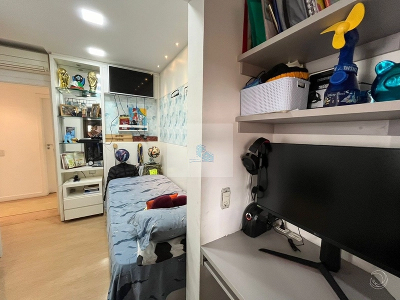 Apartamento com 4 quartos no Centro de Florianópolis: 18ª foto da galeria de imagens do imóvel