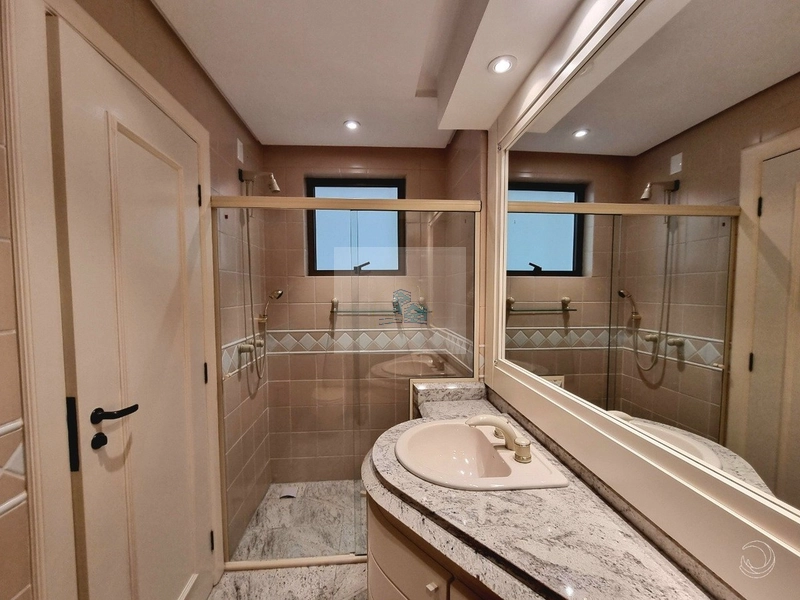Apartamento Alto Padrão com vista mar na Beira Mar Norte: 15ª foto da galeria de imagens do imóvel