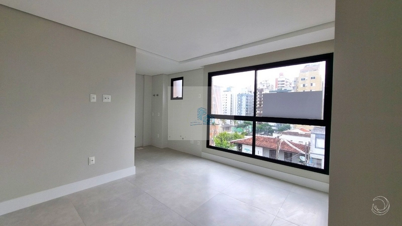 Apartamento com 1 quarto no Centro de Florianópolis: 1ª foto da galeria de imagens do imóvel
