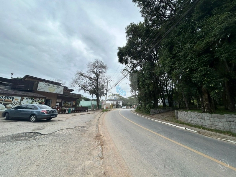 Terreno com 3.602,38m² em Cacupé: 8ª foto da galeria de imagens do imóvel