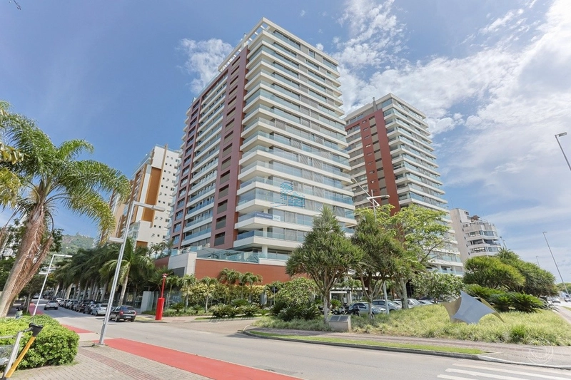 Apartamento Alto Padrão com 4 suítes na Beira Mar Norte: 31ª foto da galeria de imagens do imóvel