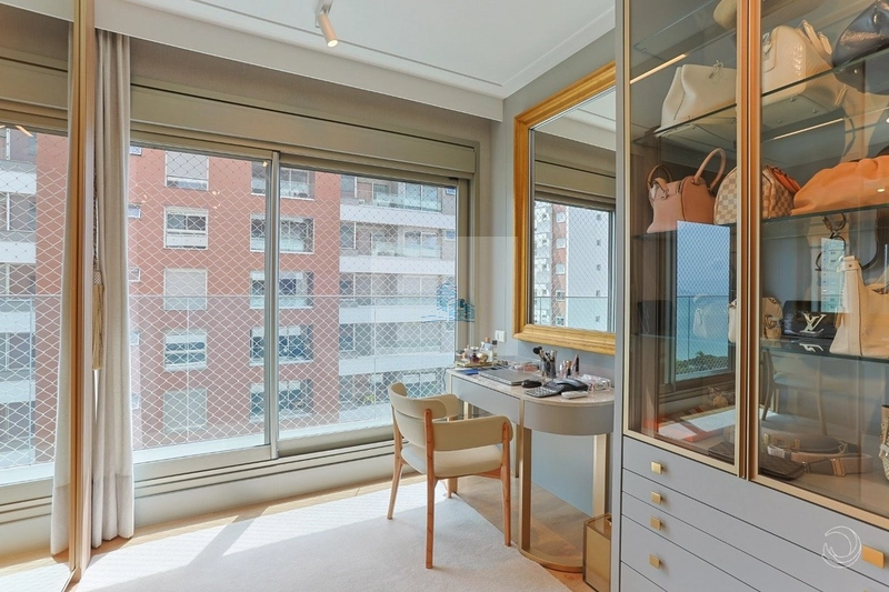 Apartamento Alto Padrão com 4 suítes na Beira Mar Norte: 18ª foto da galeria de imagens do imóvel