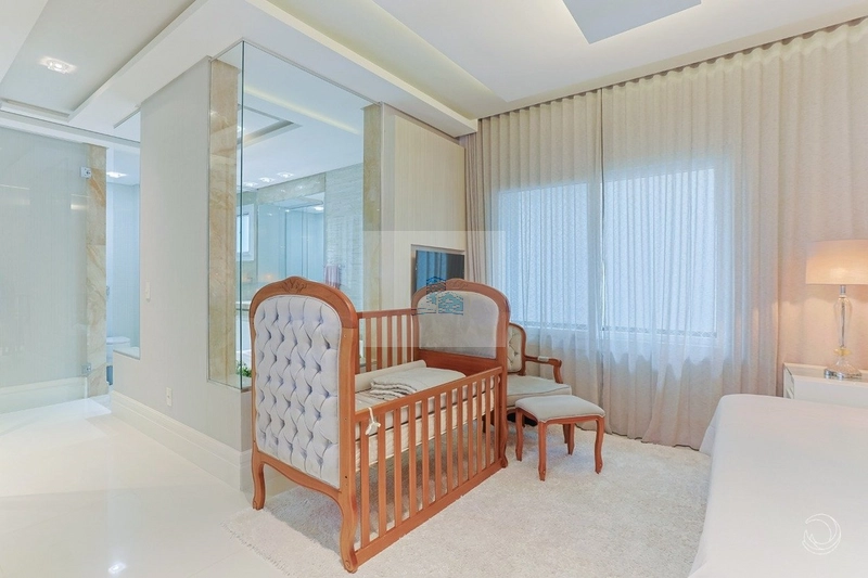 Casa Alto Padrão com 7 quartos em Jurerê Internacional: 25ª foto da galeria de imagens do imóvel