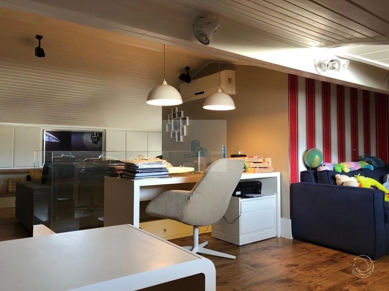 Casa com 3 suítes na Lagoa da Conceição: 22ª foto da galeria de imagens do imóvel