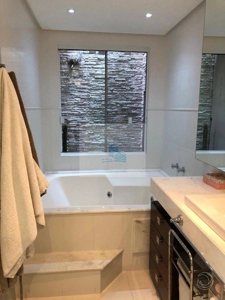 Casa com 3 suítes na Lagoa da Conceição: 17ª foto da galeria de imagens do imóvel