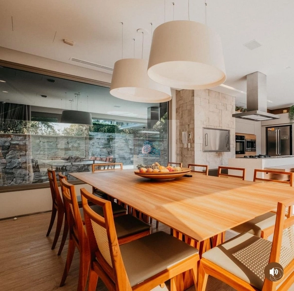 Casa Alto Padrão com 4 suítes em Cacupé: 9ª foto da galeria de imagens do imóvel