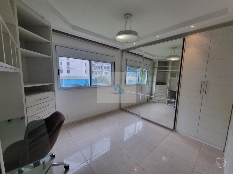 Apartamento com 3 suítes na Beira Mar Norte: 29ª foto da galeria de imagens do imóvel