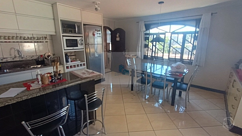 Casa residencial com 4 quartos no Estreito: 4ª foto da galeria de imagens do imóvel